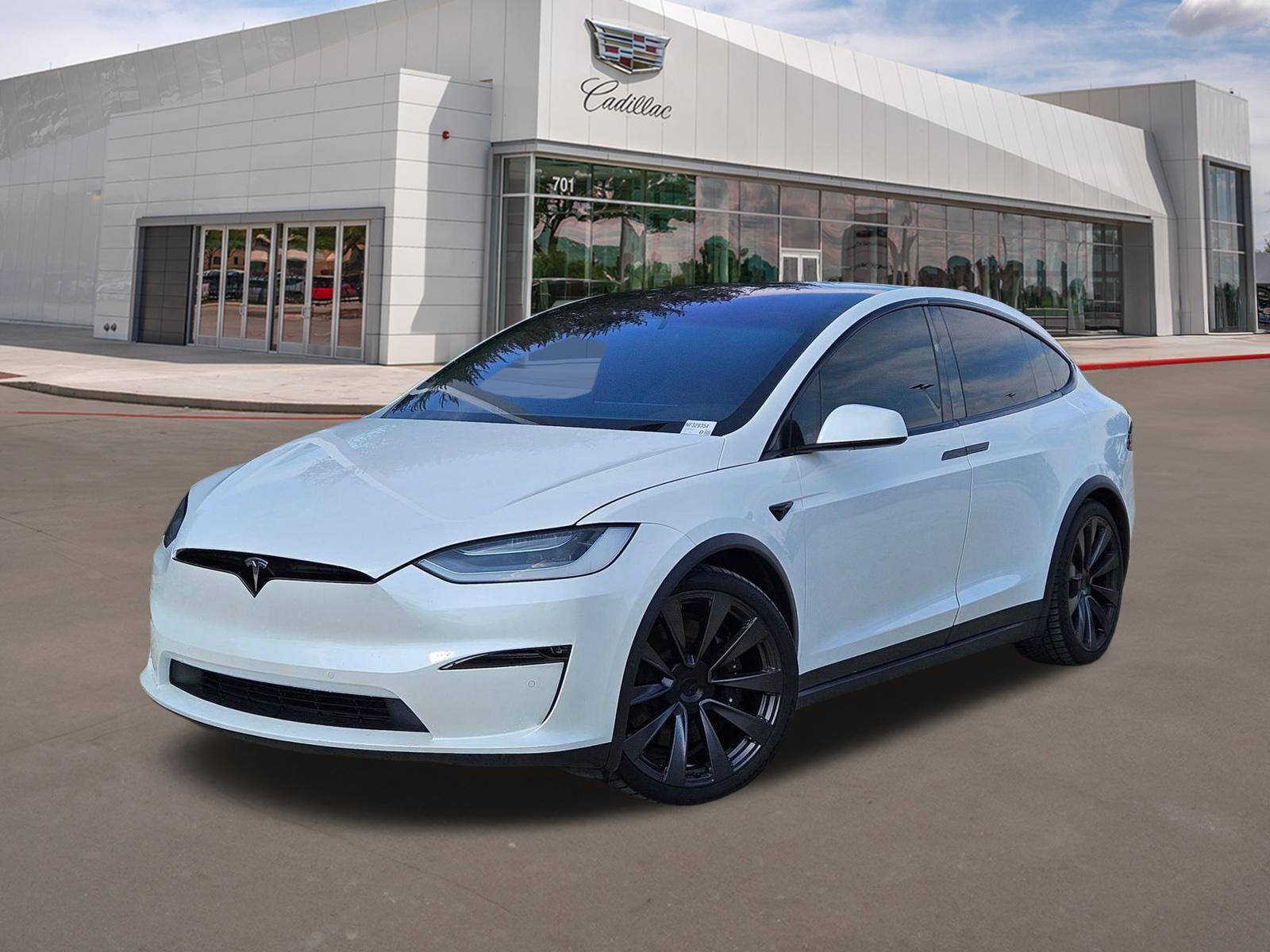 2022 Tesla Model X Long Range's photo