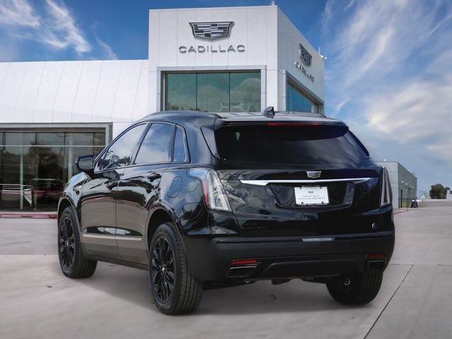 2025 Cadillac XT5 Sport photo 4