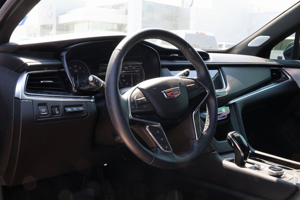 2024 Cadillac XT5 Premium Luxury photo 2