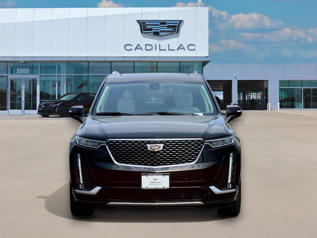 2023 Cadillac XT6 Premium Luxury photo 2
