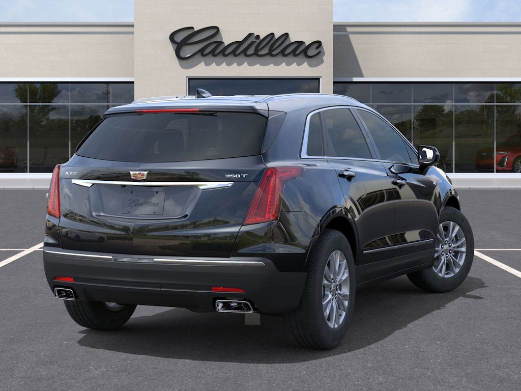 New 2025 CADILLAC XT5 Luxury SUV