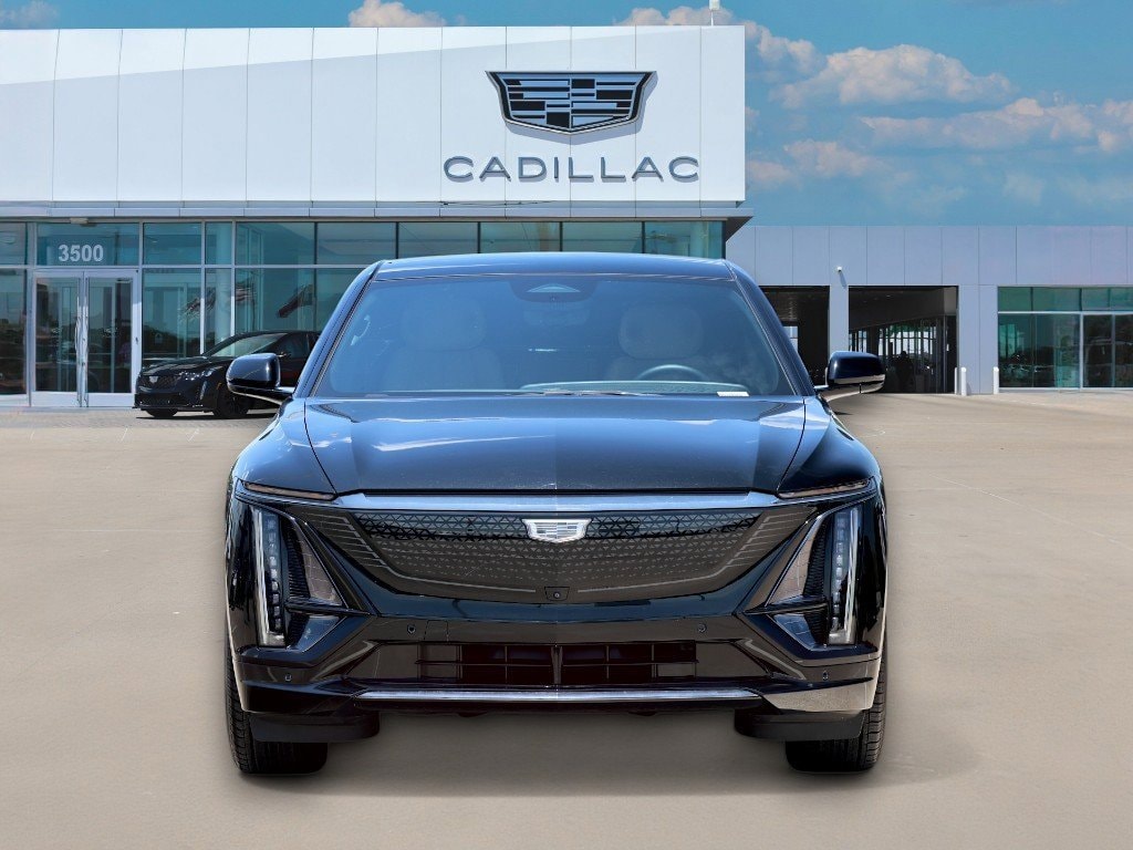 Used 2024 Cadillac LYRIQ Sport 3 with VIN 1GYKPWRKXRZ105899 for sale in Arlington, TX