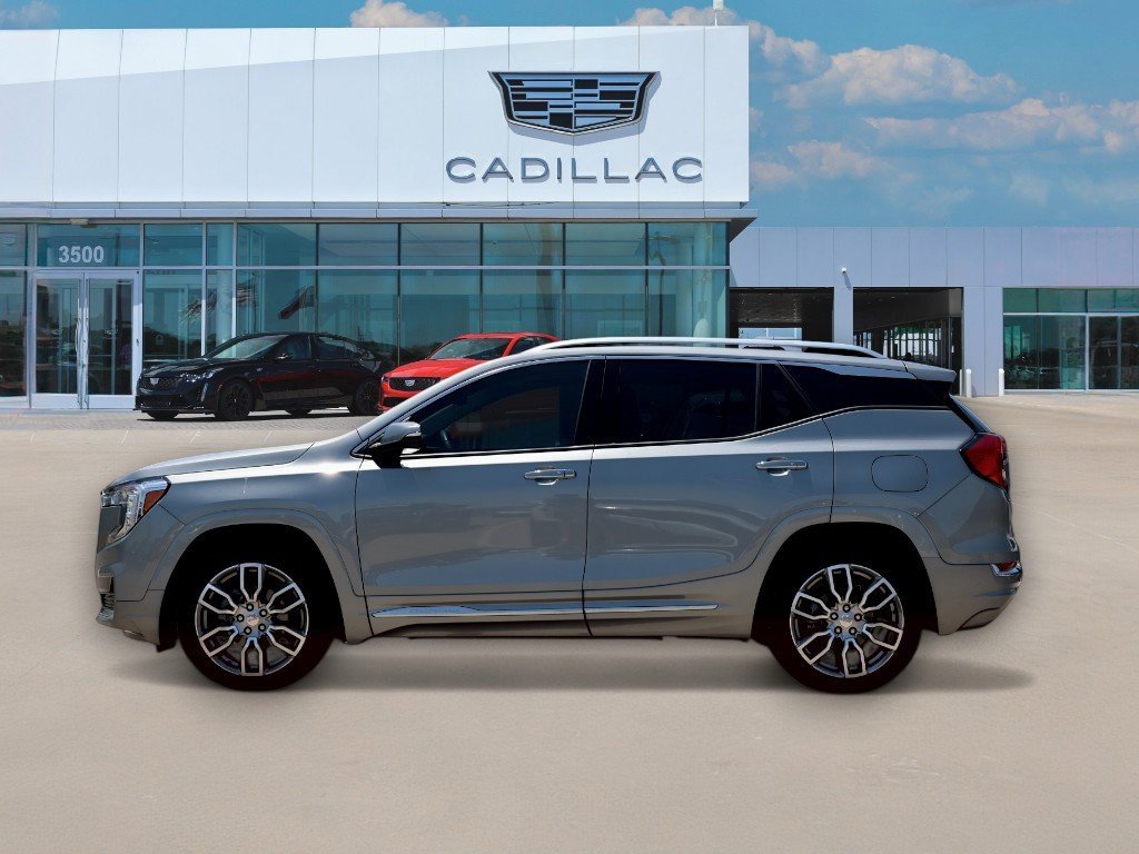 2023 Gmc Terrain Denali photo 2