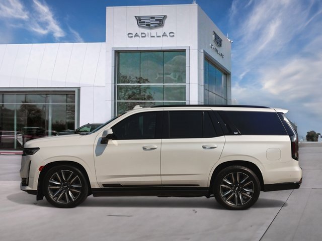 2023 Cadillac Escalade Sport photo 2
