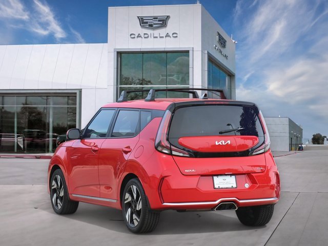 2025 Kia Soul GT-Line photo 2