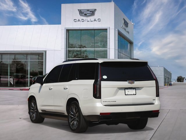 2023 Cadillac Escalade Sport photo 3