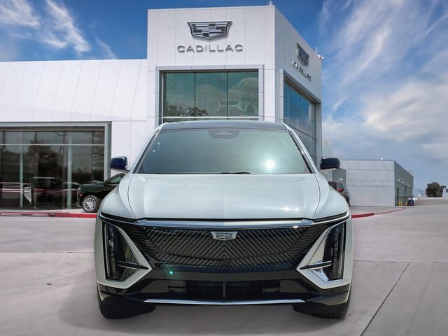 Used 2024 Cadillac LYRIQ Tech with VIN 1GYKPMRLXRZ102630 for sale in Arlington, TX