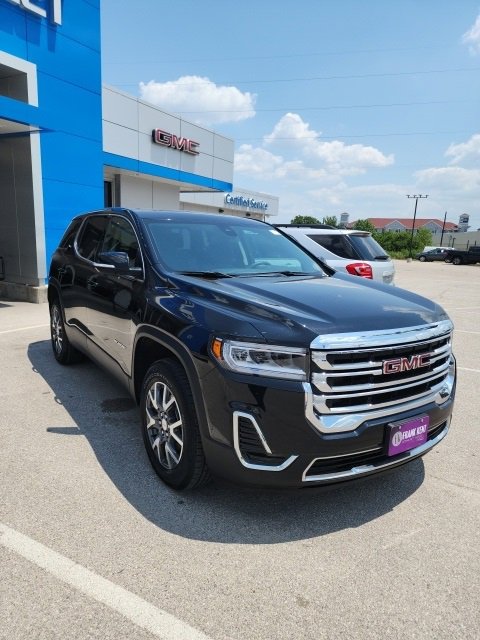 Used 2023 GMC Acadia SLE with VIN 1GKKNKL47PZ250494 for sale in Corsicana, TX