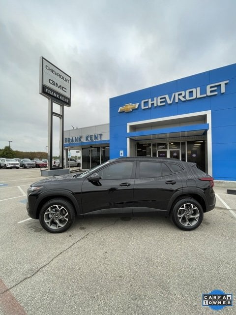 Used 2024 Chevrolet Trax LT with VIN KL77LHE26RC209394 for sale in Corsicana, TX