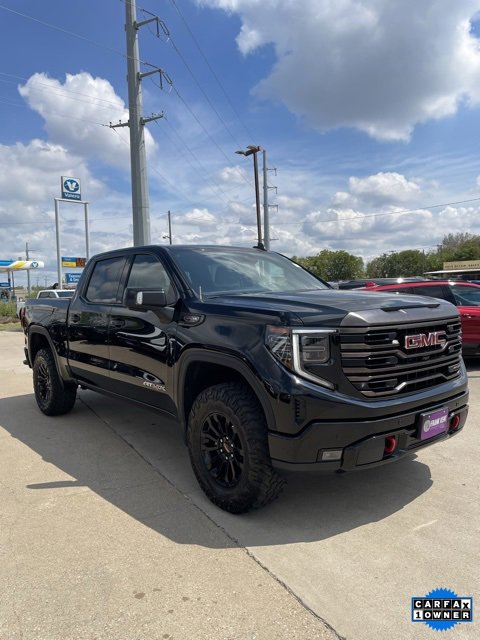 Used 2022 GMC Sierra 1500 AT4X with VIN 3GTUUFEL8NG620142 for sale in Corsicana, TX