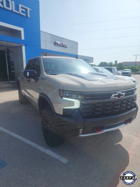 Used 2023 Chevrolet Silverado 1500 ZR2 with VIN 3GCUDHEL0PG100094 for sale in Corsicana, TX