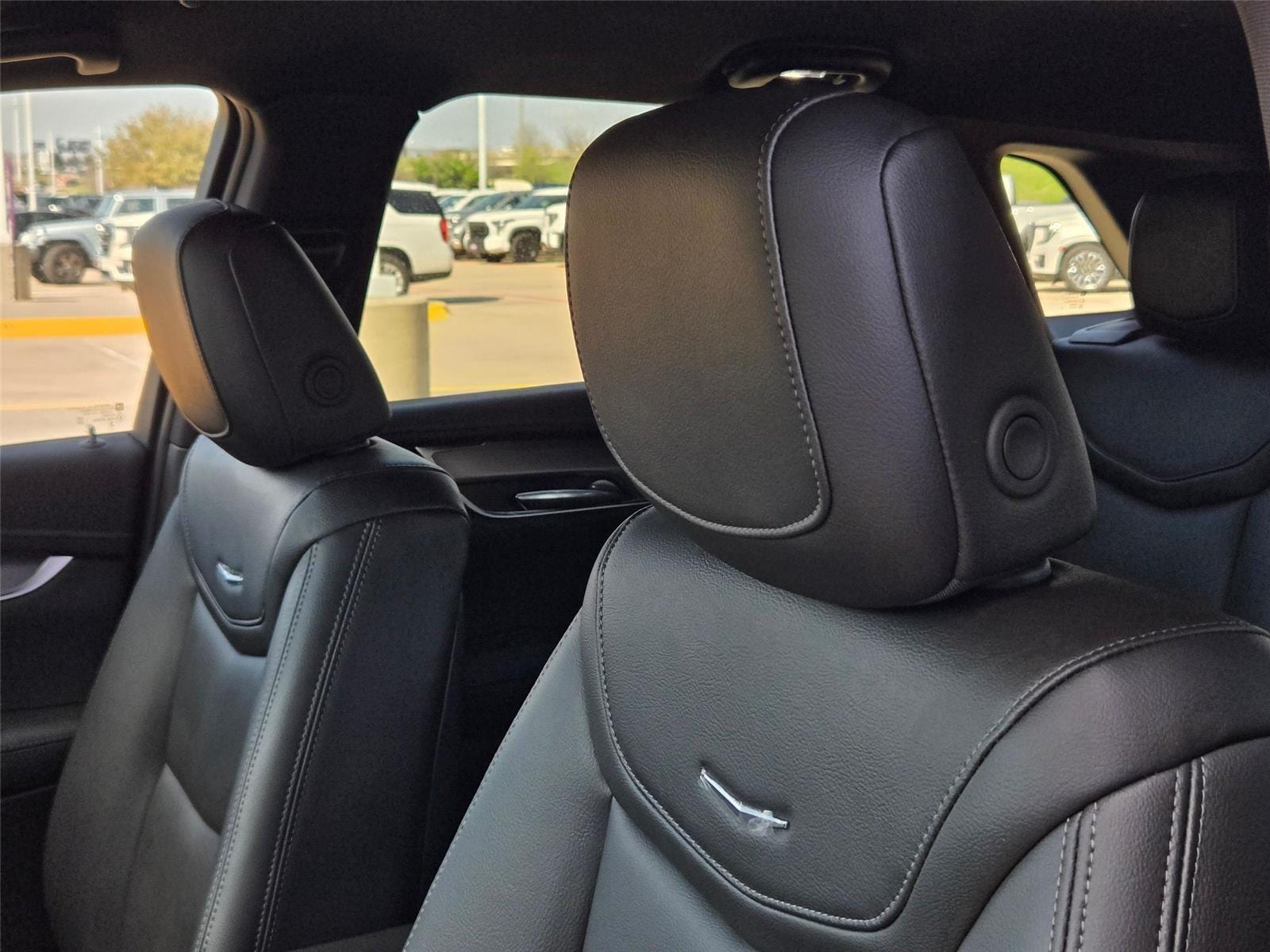 2026 Cadillac XT5 Luxury - Photo 11