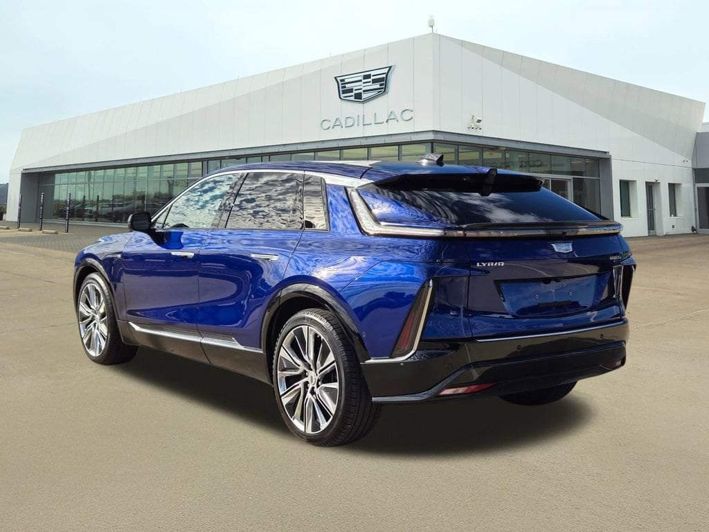 Certified 2024 Cadillac LYRIQ Luxury 3 with VIN 1GYKPSRLXRZ137804 for sale in Fort Worth, TX