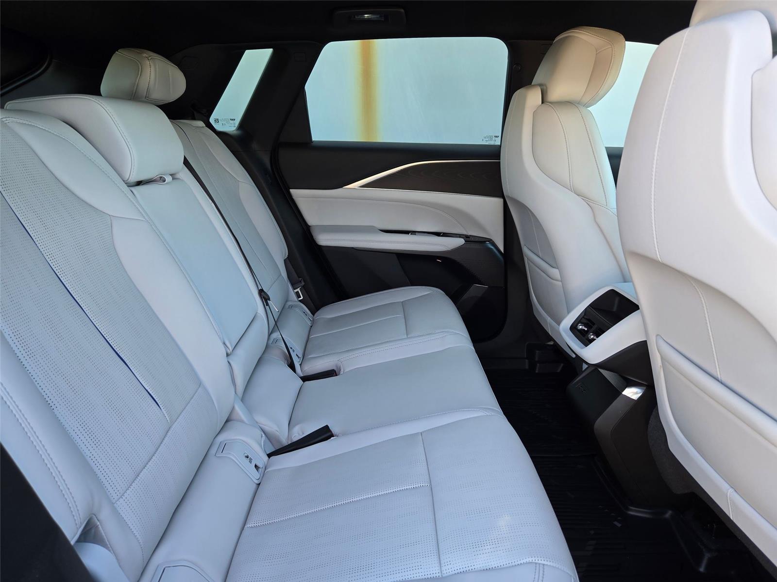 2026 Cadillac LYRIQ Sport - Photo 30