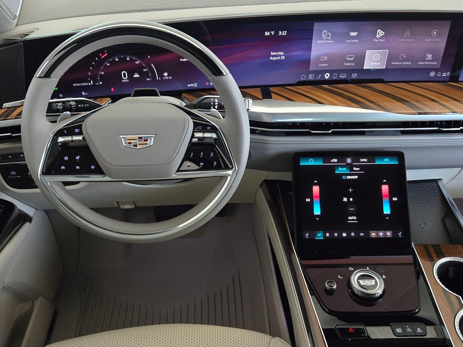 2026 Cadillac Escalade Platinum Sport - Photo 13