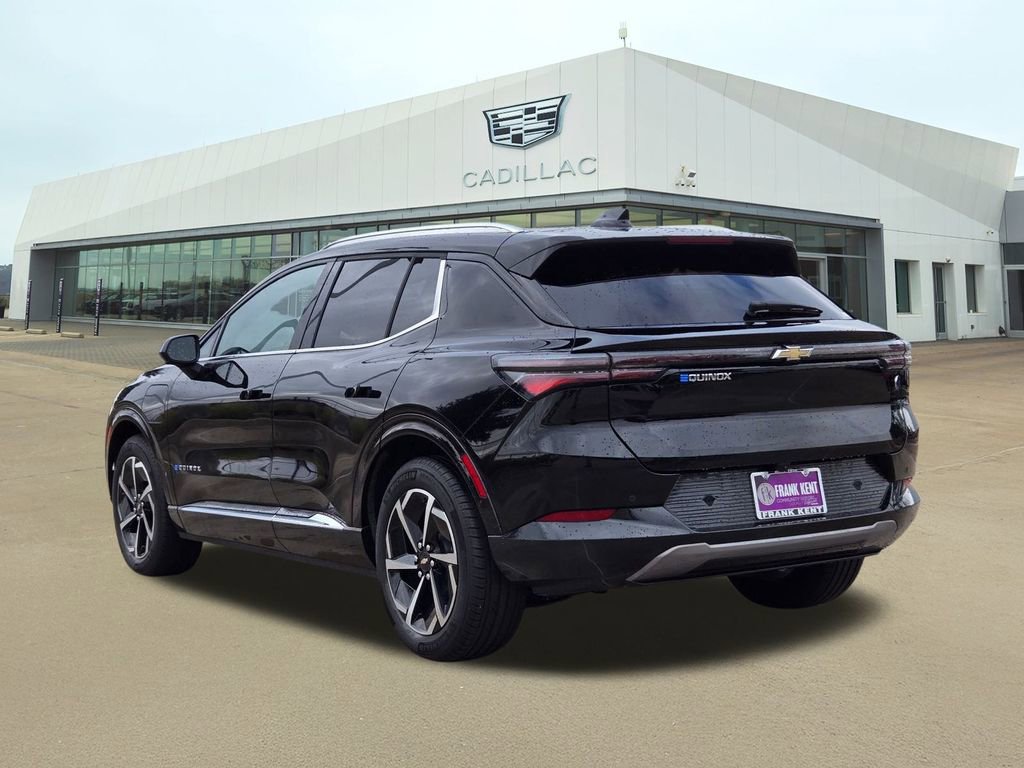 2025 Chevrolet Equinox EV 1LT photo 3