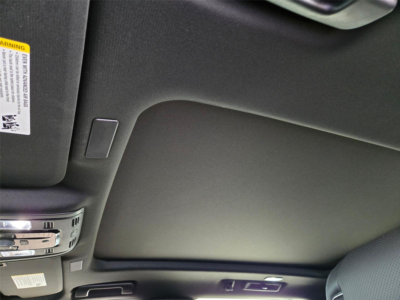 2026 Cadillac Escalade Sport - Photo 9