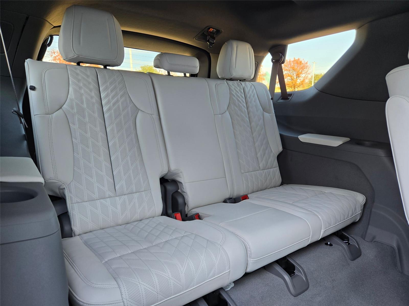 2026 Cadillac Escalade IQL Luxury - Photo 31