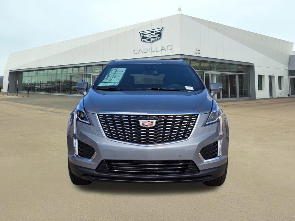 New 2026 CADILLAC XT5 Luxury SUV