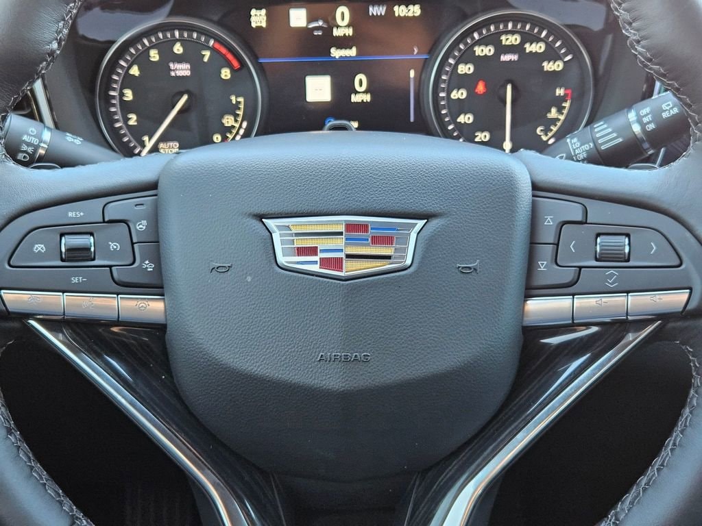 2025 Cadillac XT6 Premium Luxury - Photo 17