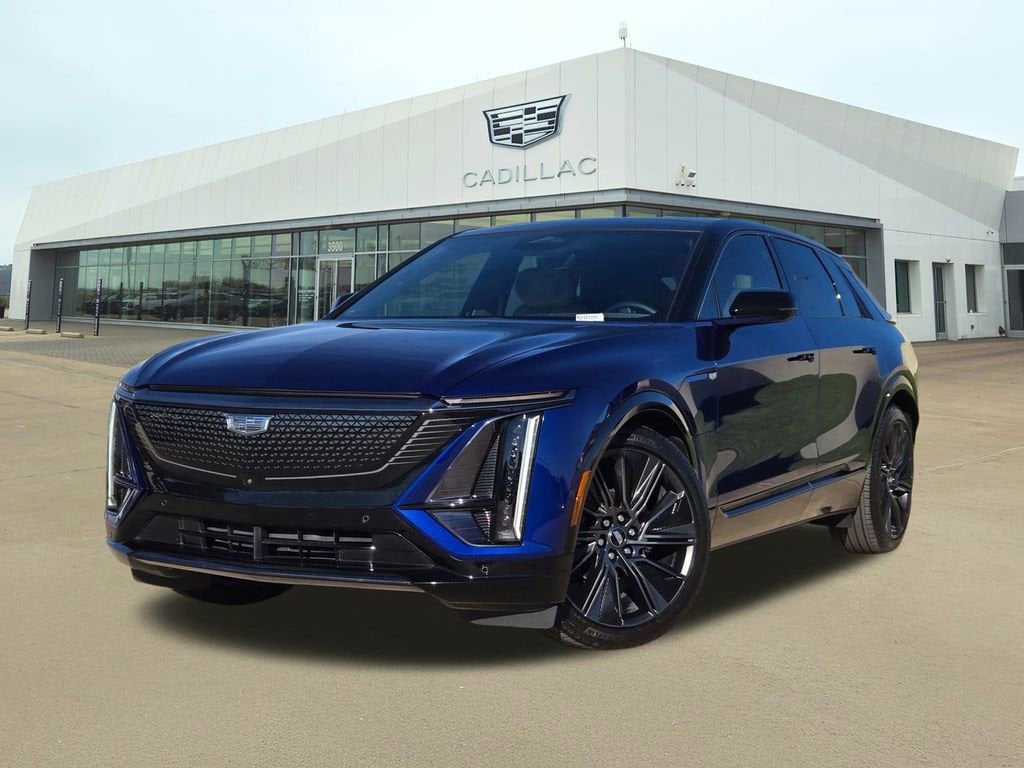 2024 Cadillac LYRIQ Sport 3's photo