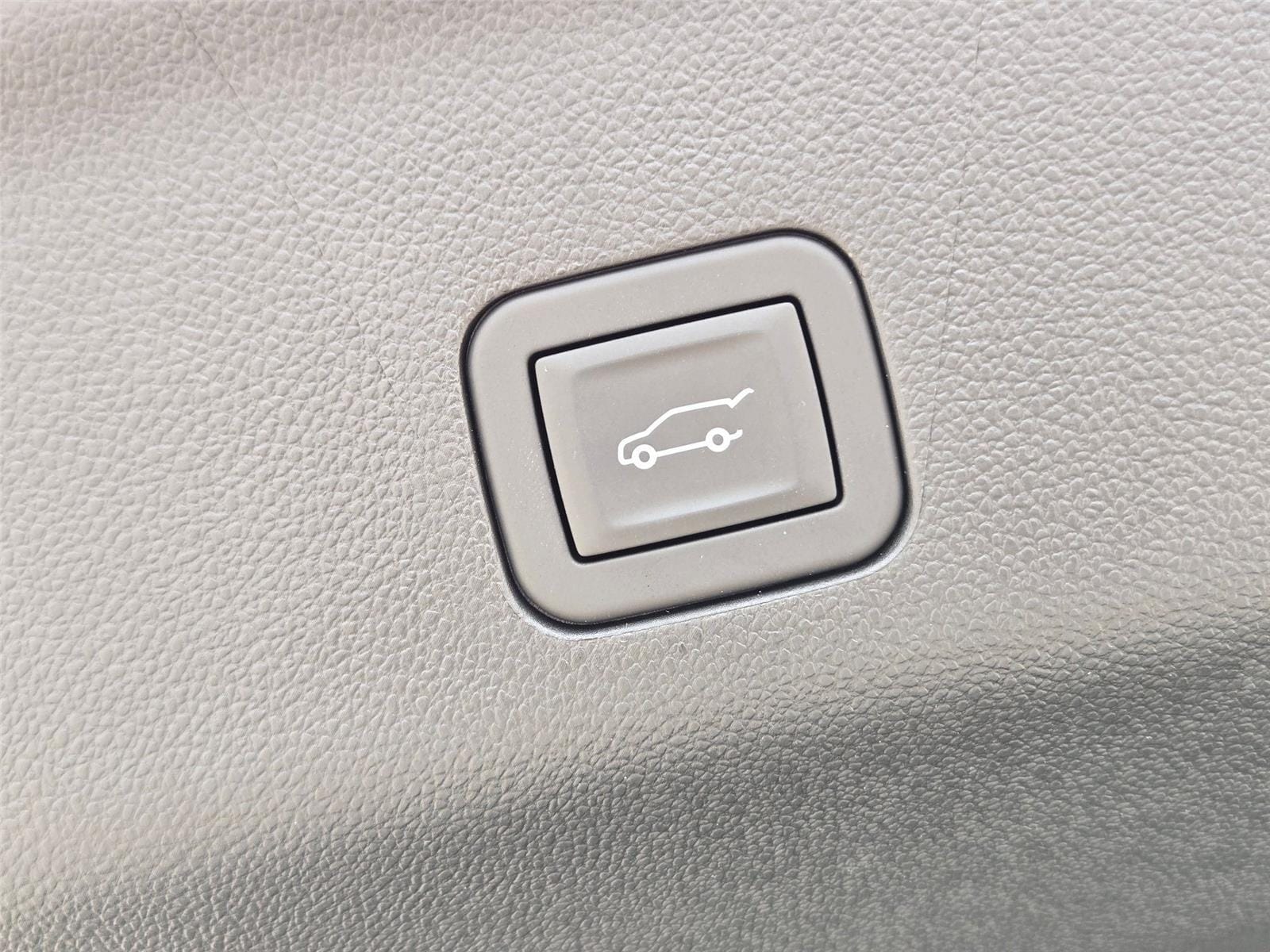 2026 Cadillac Escalade Luxury - Photo 34