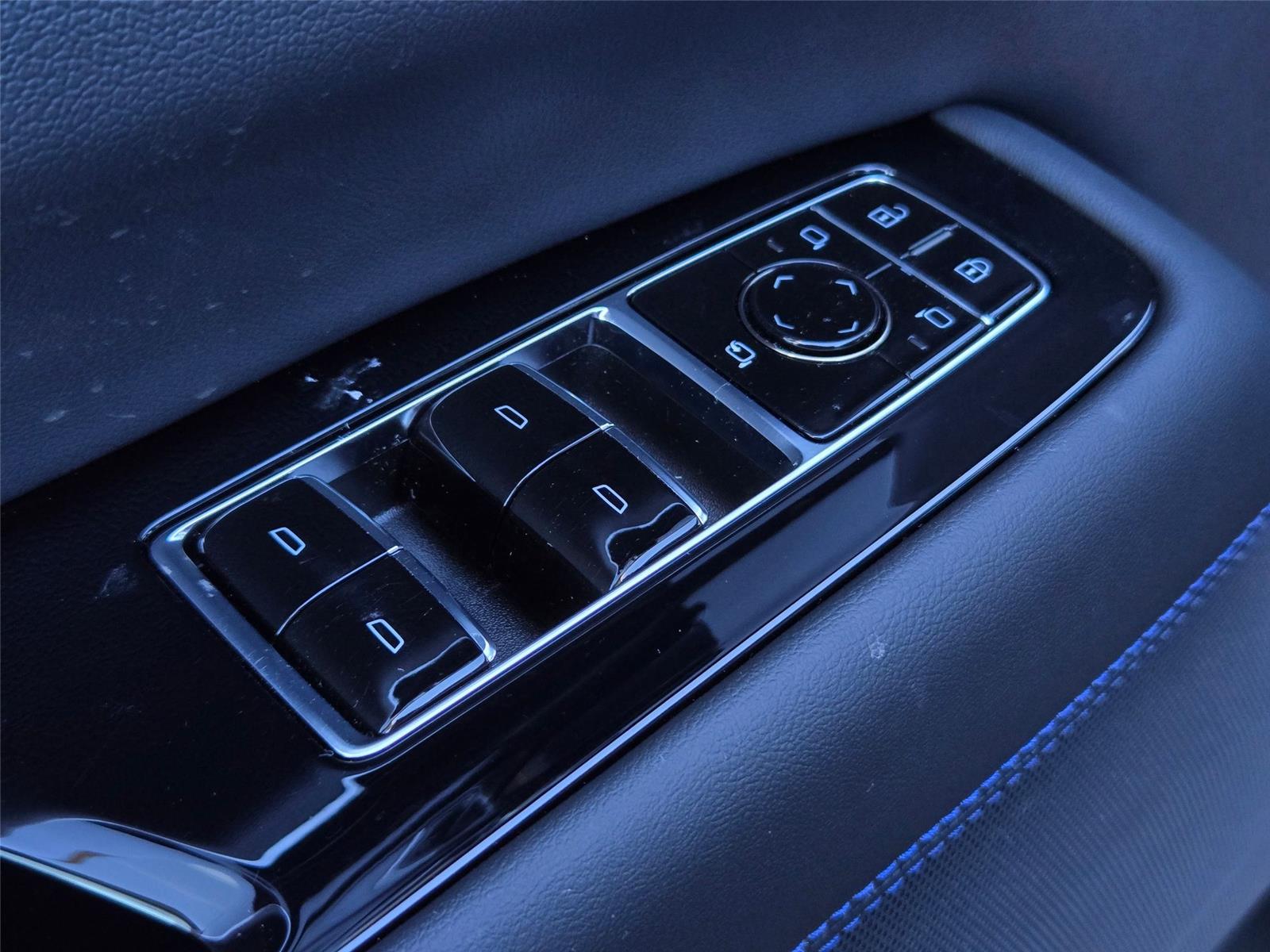 2026 Cadillac Escalade IQ Luxury - Photo 26