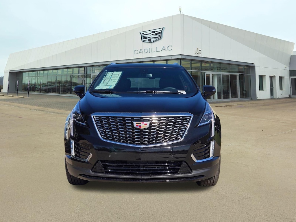 New 2026 CADILLAC XT5 Luxury SUV