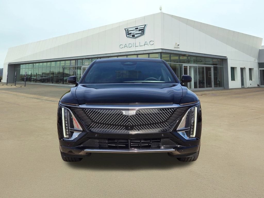 Certified 2025 CADILLAC LYRIQ Luxury 3 SUV