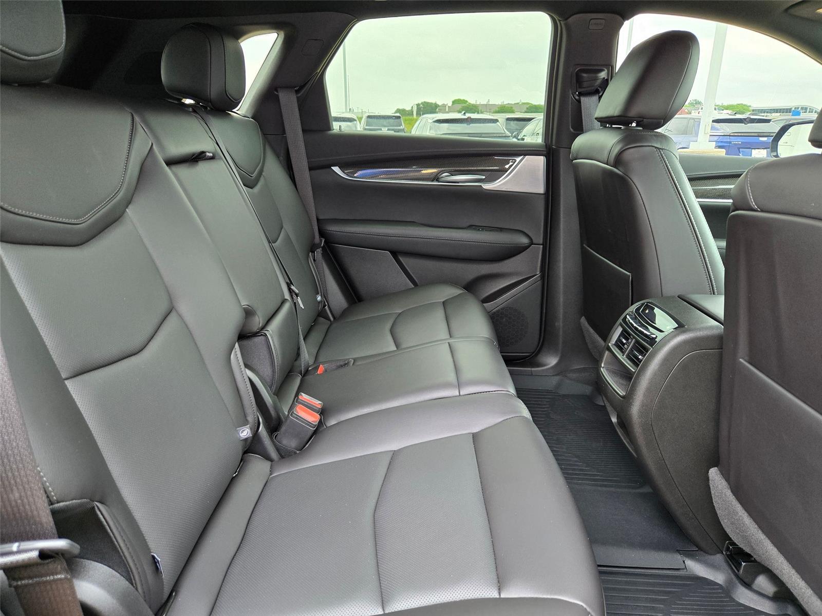 2026 Cadillac XT5 Sport - Photo 30