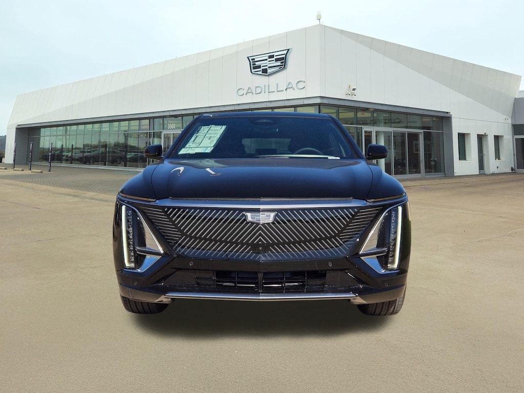 New 2026 CADILLAC LYRIQ Luxury SUV