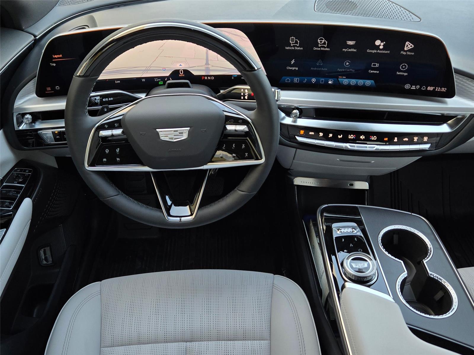 2026 Cadillac LYRIQ Luxury - Photo 14