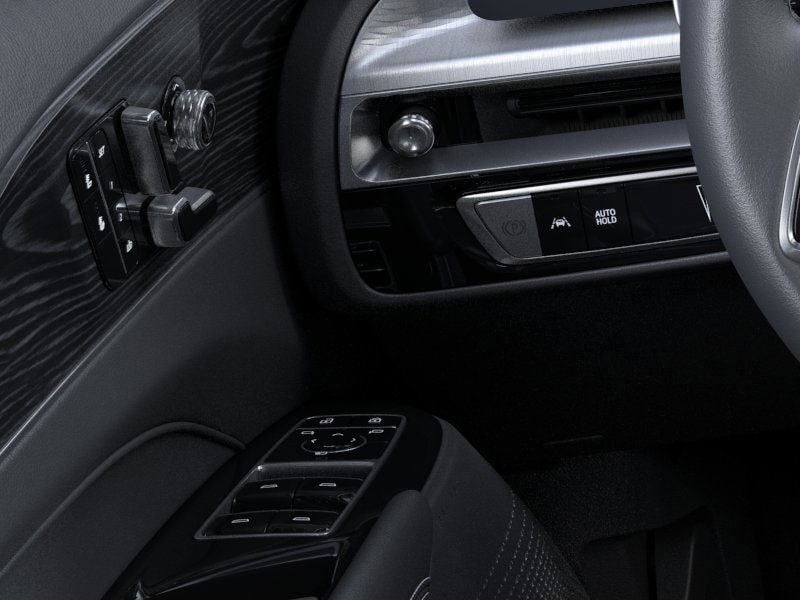 2025 Cadillac LYRIQ Luxury 1 - Photo 22