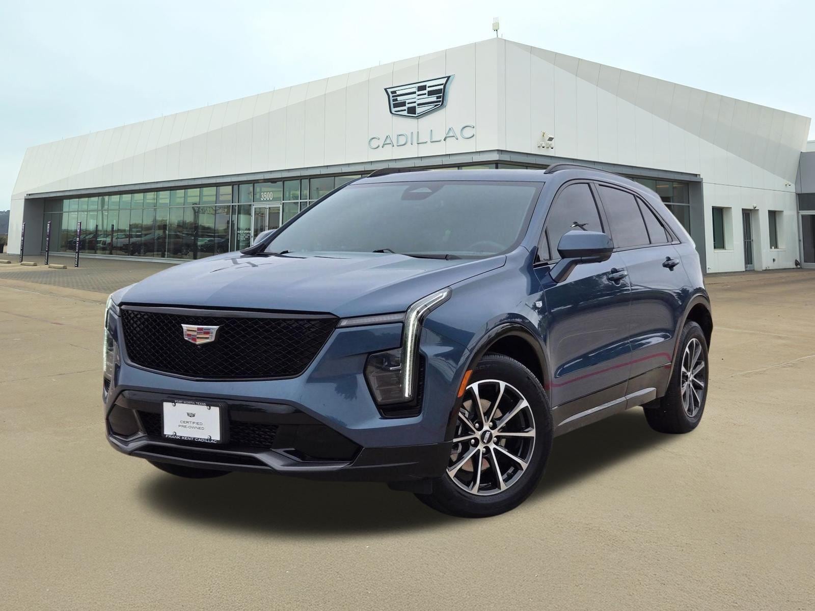 2025 Cadillac XT4 Sport's photo