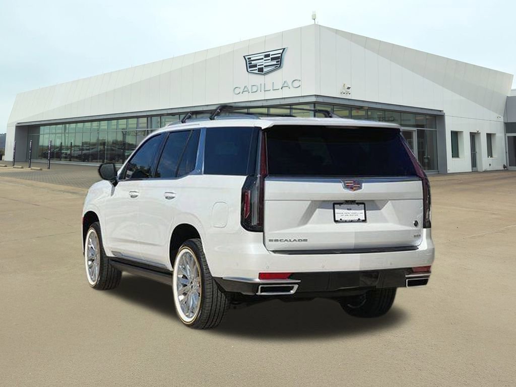 2024 Cadillac Escalade Premium Luxury photo 4