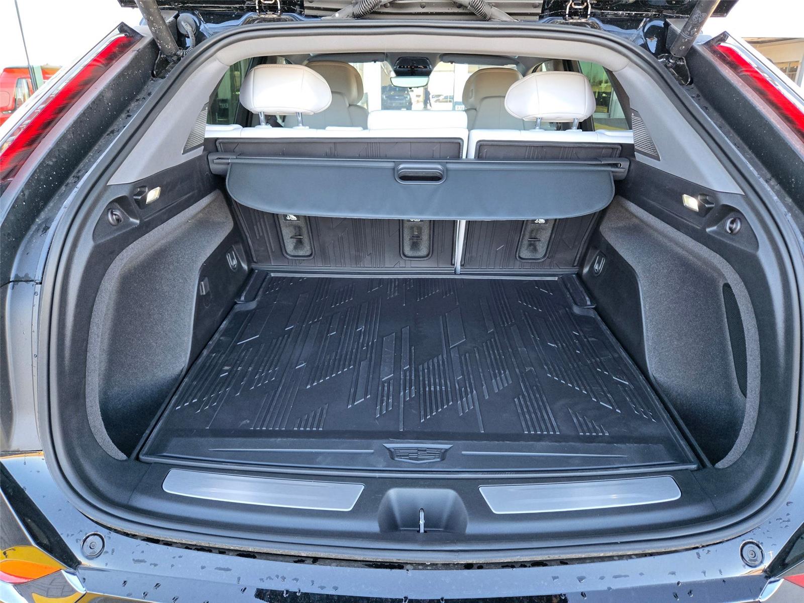 2026 Cadillac OPTIQ Premium Sport - Photo 31