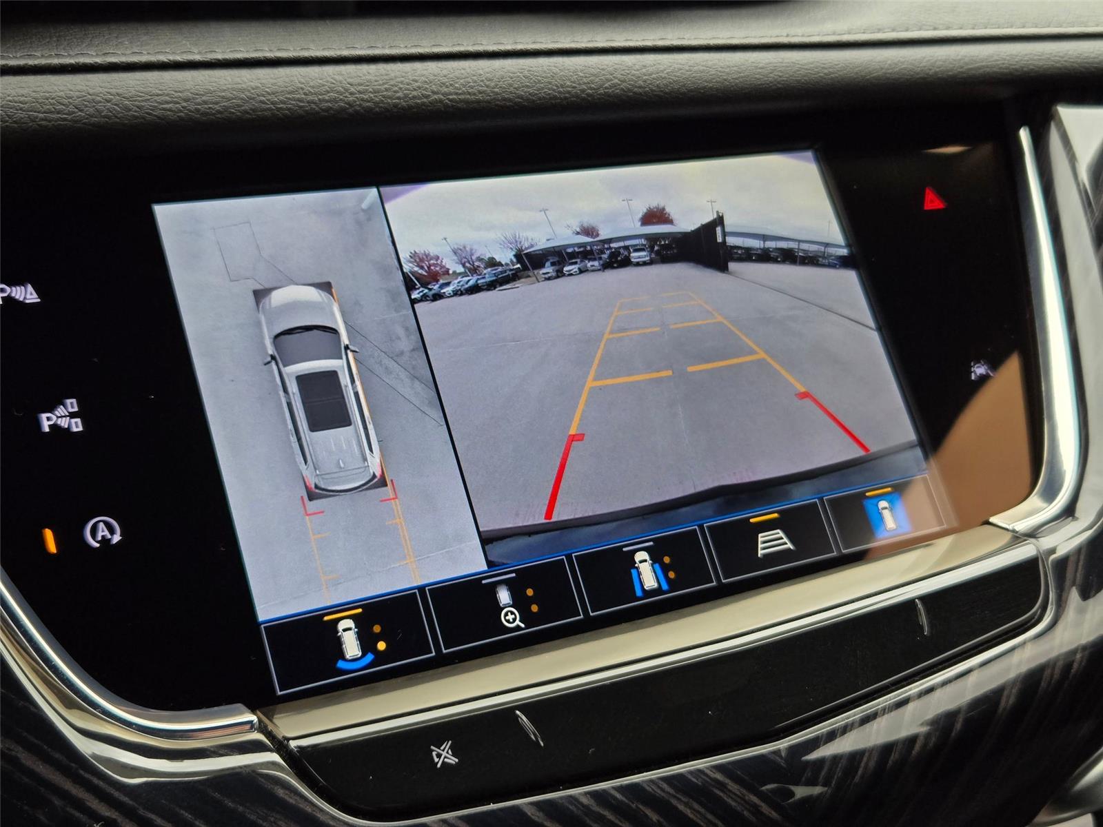 2025 Cadillac XT6 Premium Luxury - Photo 20