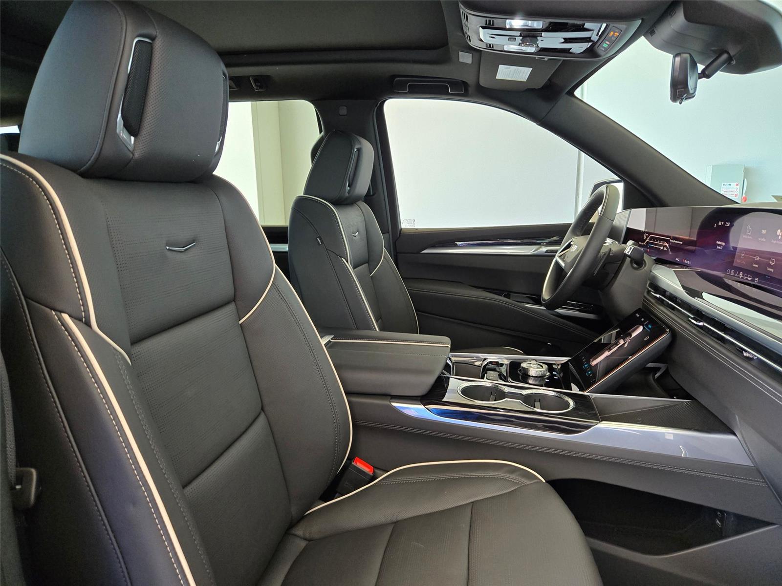2026 Cadillac Escalade Sport - Photo 29