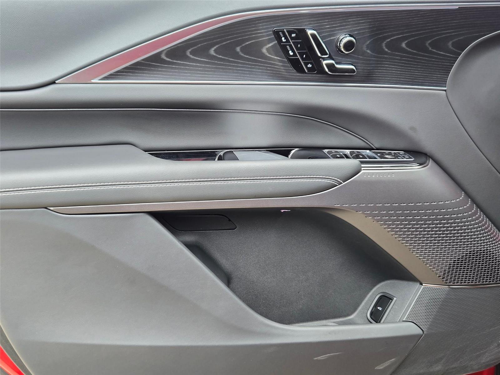 2026 Cadillac LYRIQ Luxury - Photo 25