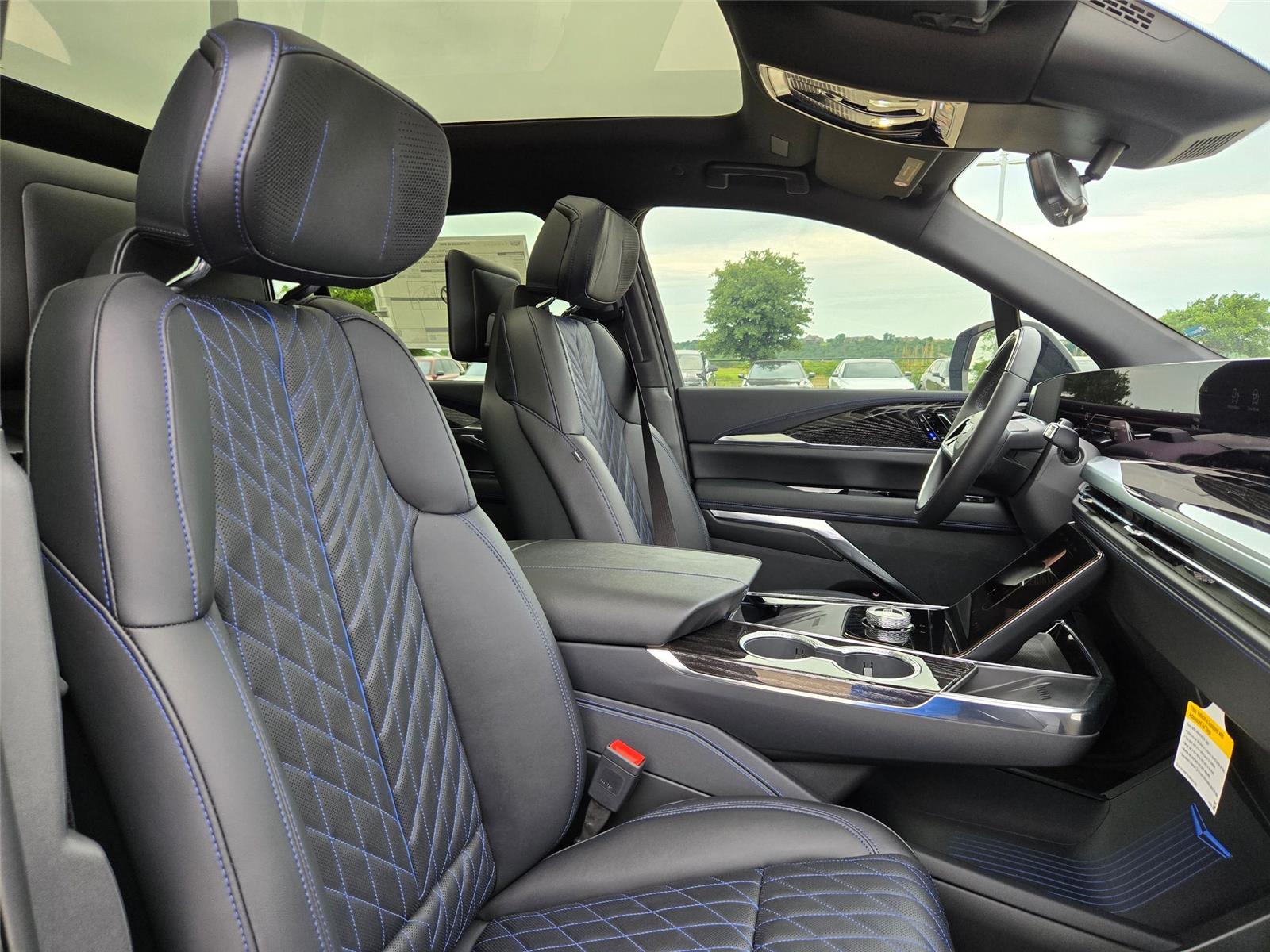 2026 Cadillac Escalade IQL Sport - Photo 29