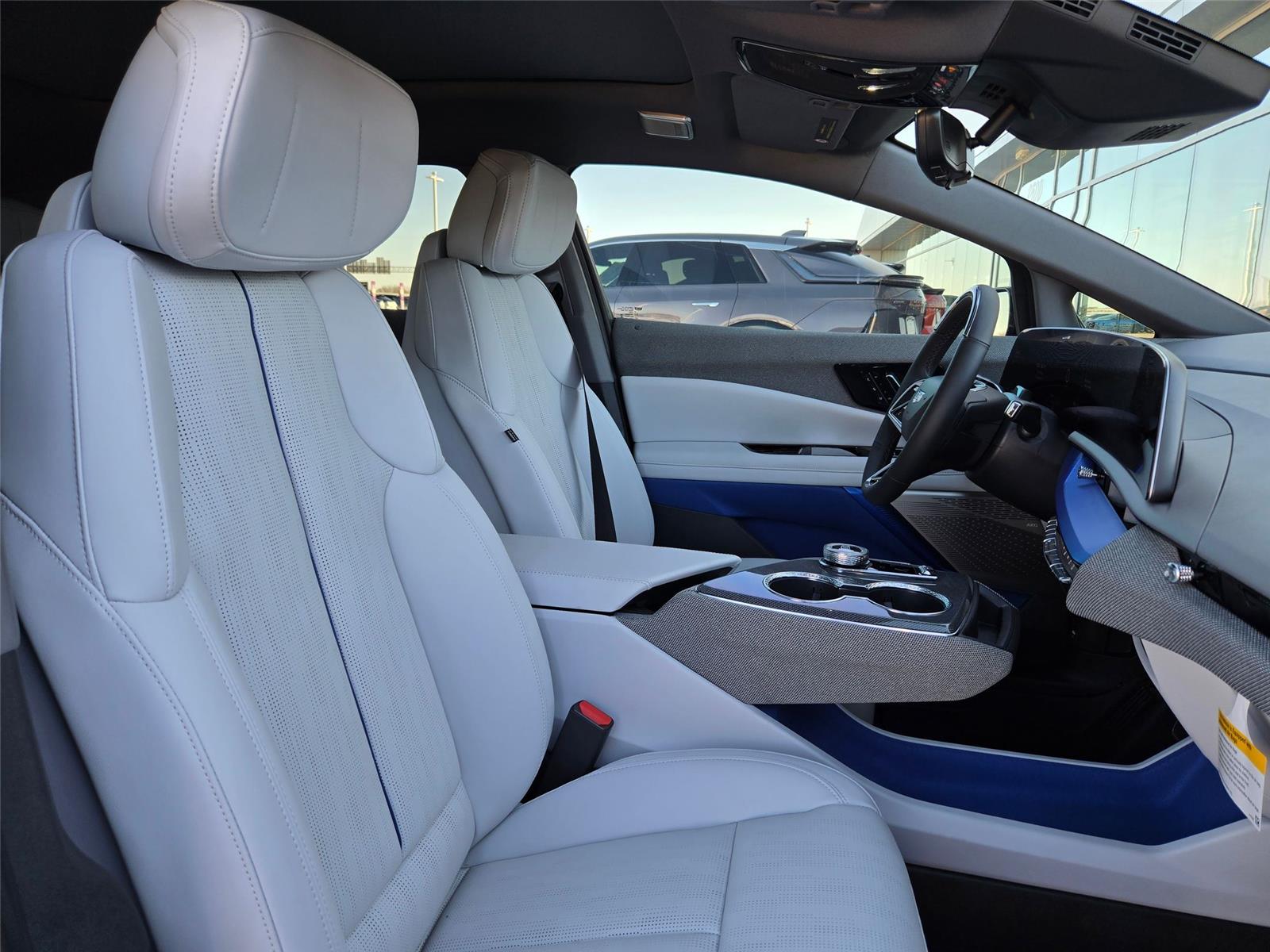 2026 Cadillac OPTIQ Premium Sport - Photo 29