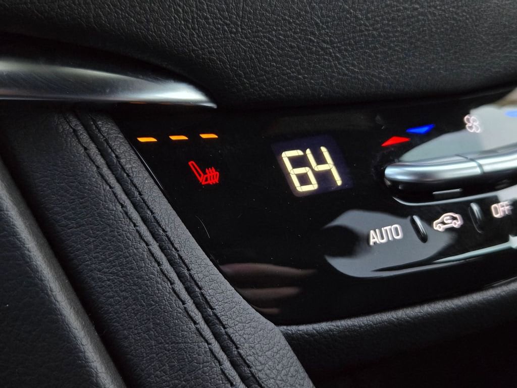 2025 Cadillac XT6 Luxury - Photo 21