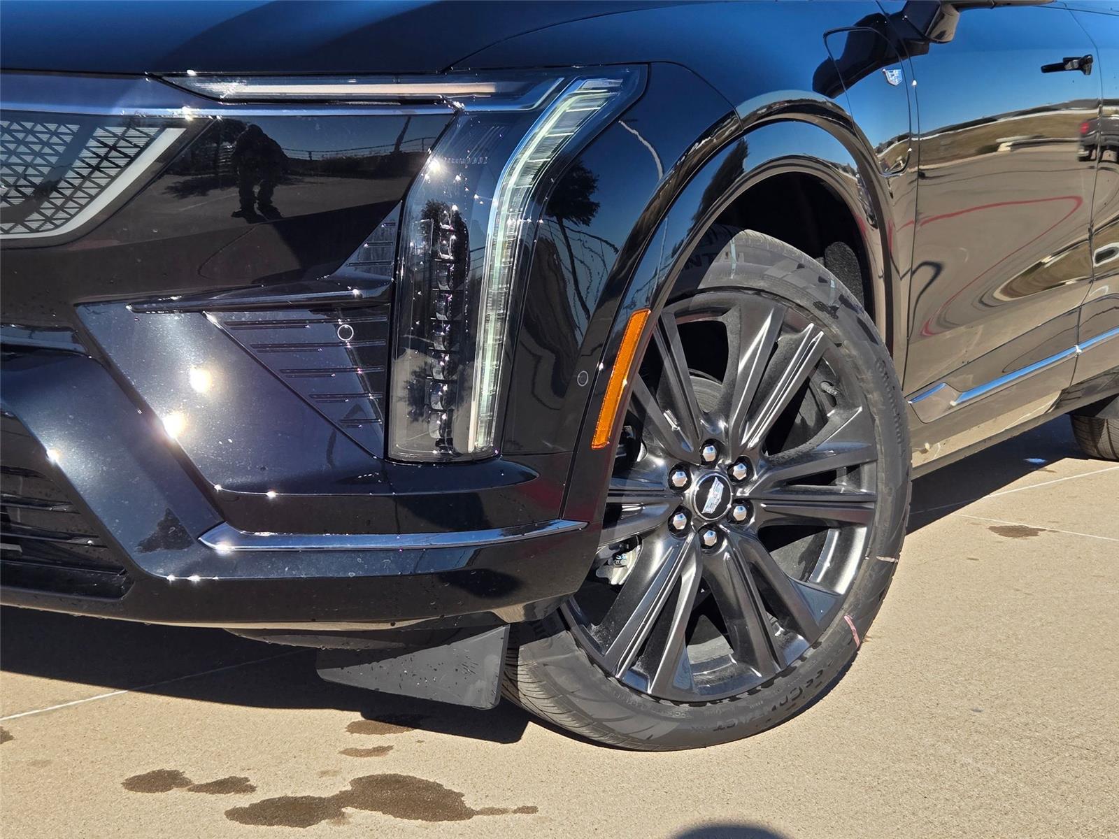 2026 Cadillac OPTIQ Premium Sport - Photo 7