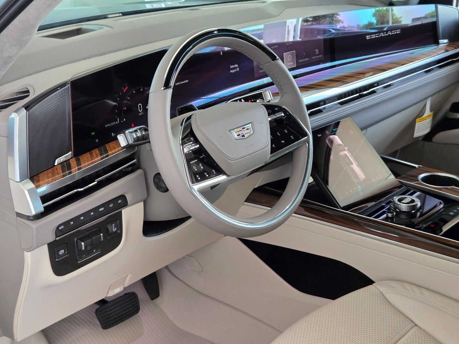 2026 Cadillac Escalade Platinum Sport - Photo 10