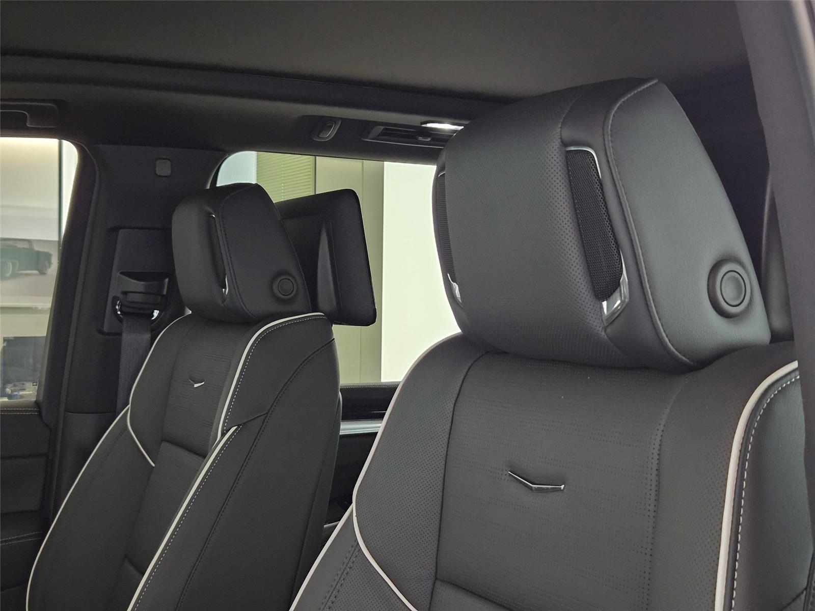 2026 Cadillac Escalade ESV Sport - Photo 12
