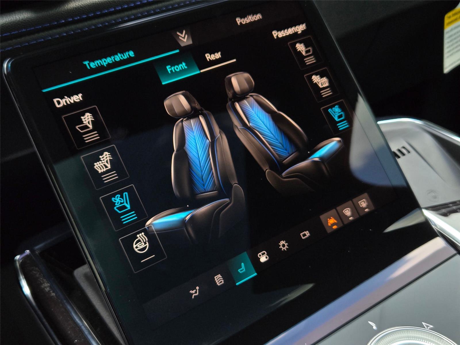 2026 Cadillac Escalade IQ Sport - Photo 21