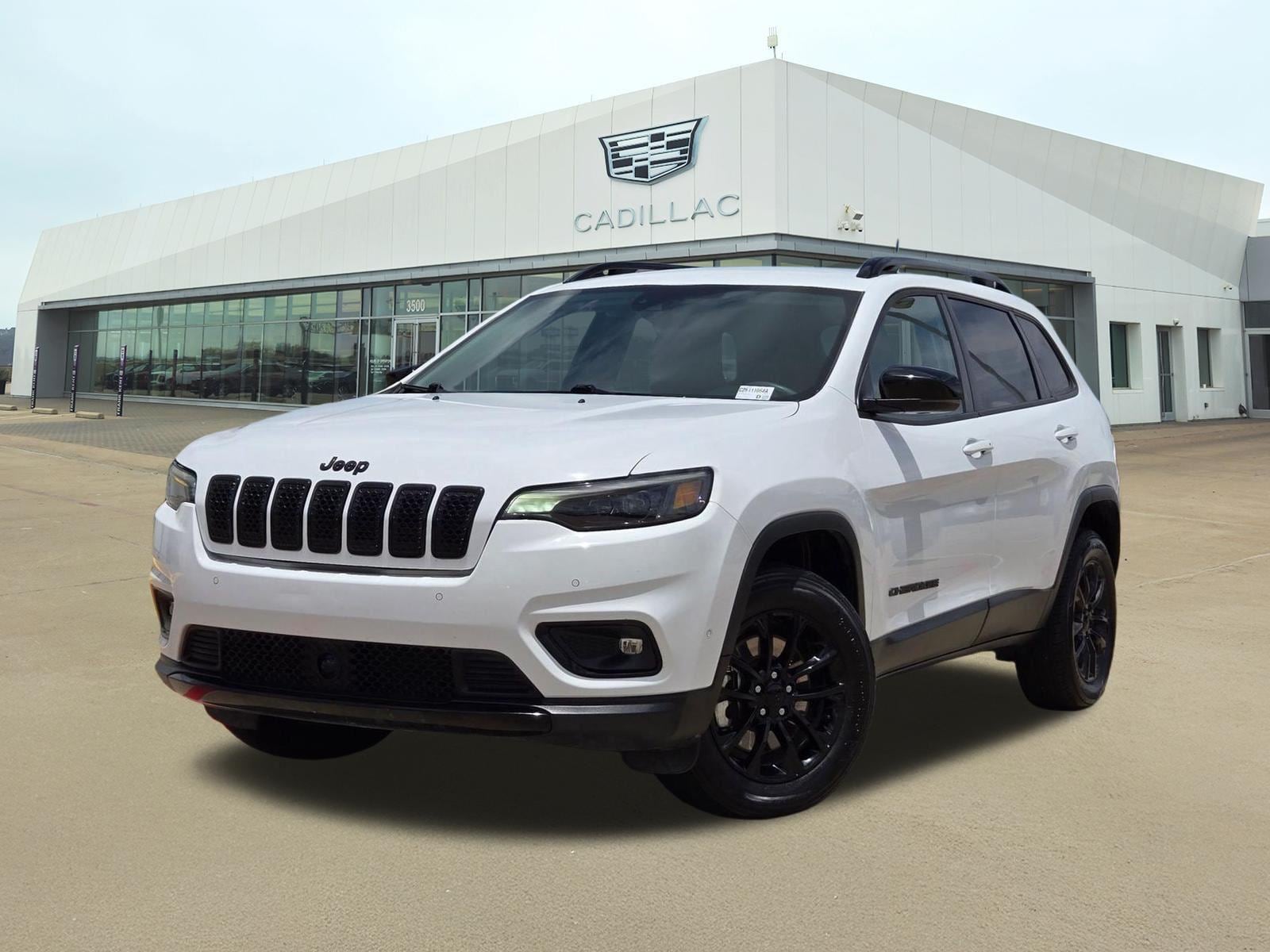2023 Jeep Cherokee Altitude Lux 4X4's photo