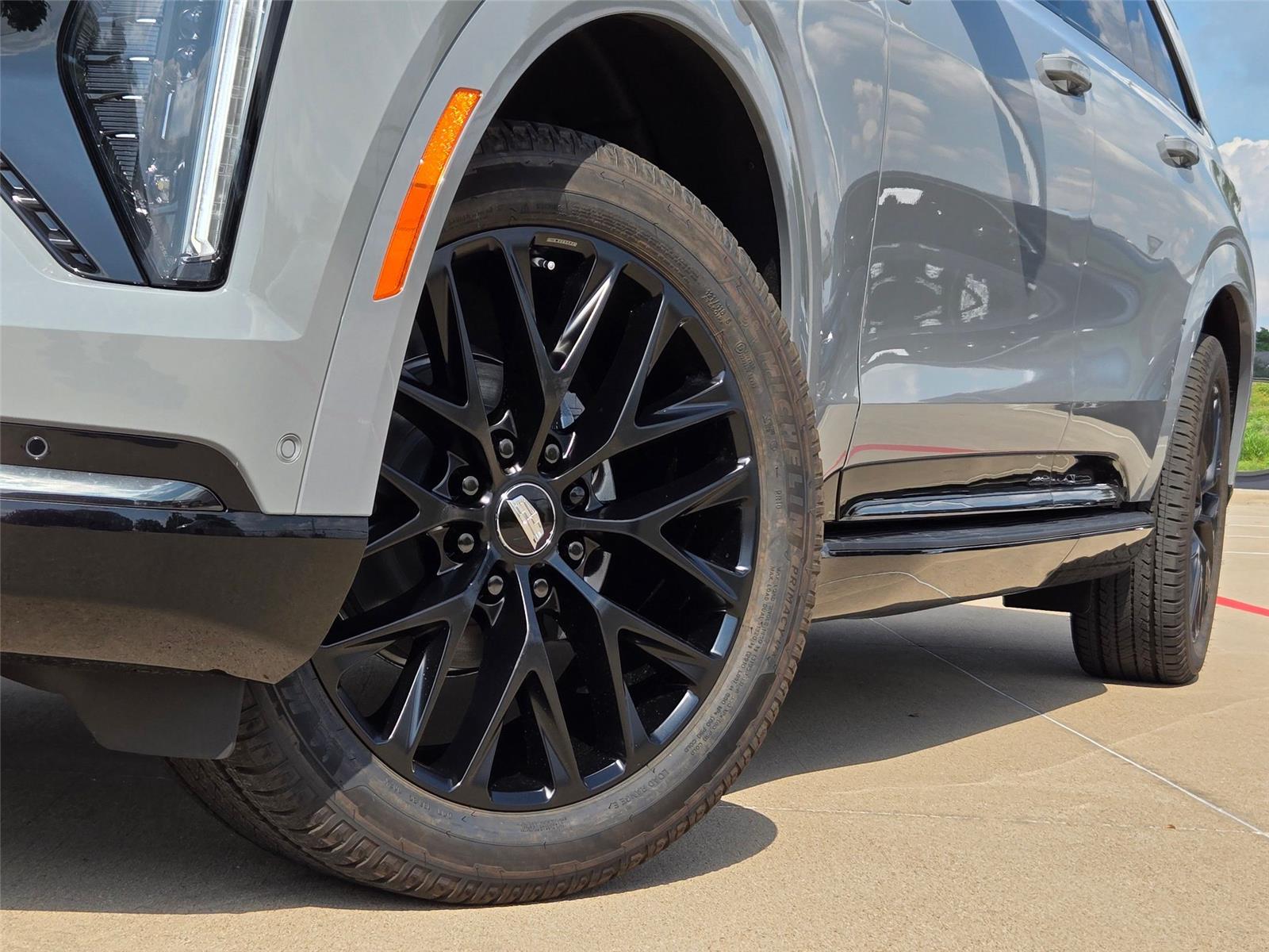2026 Cadillac Escalade IQ Sport - Photo 8
