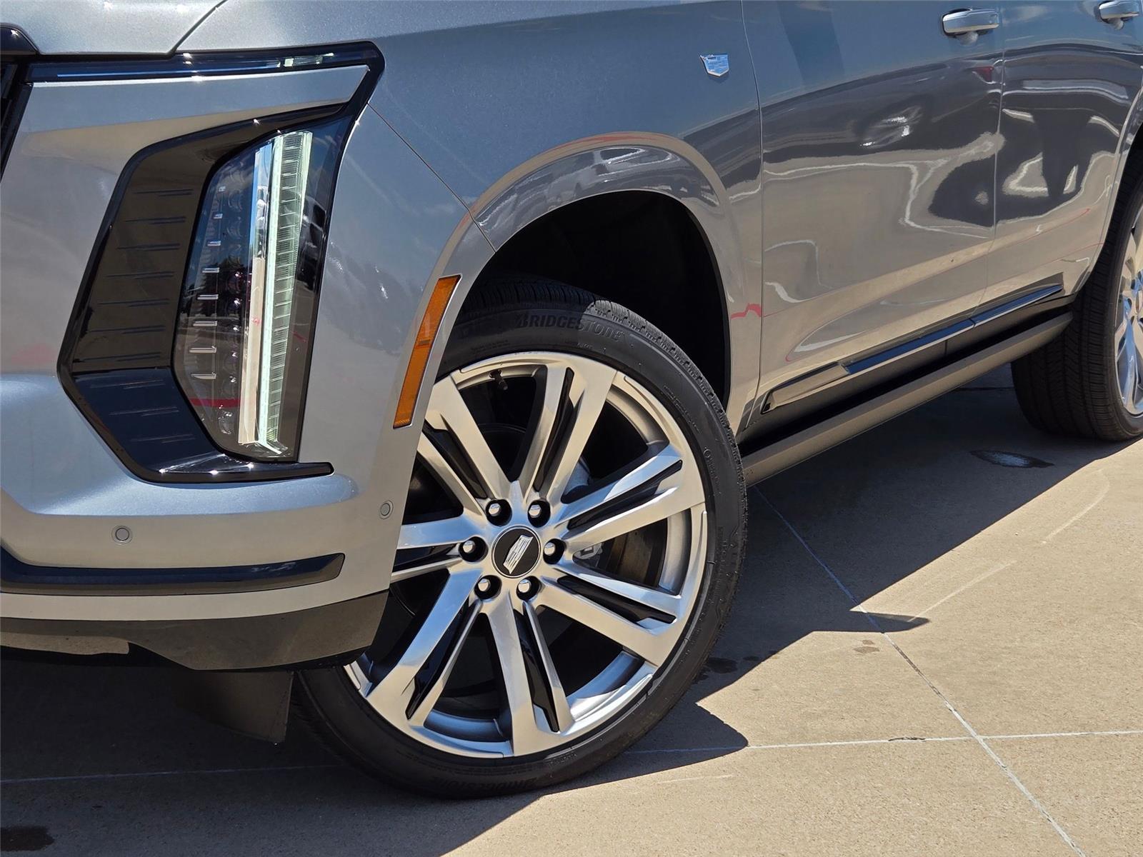 2026 Cadillac Escalade Sport - Photo 7