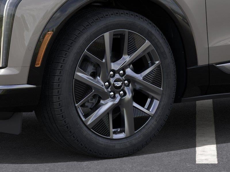 2027 Cadillac OPTIQ Luxury - Photo 9